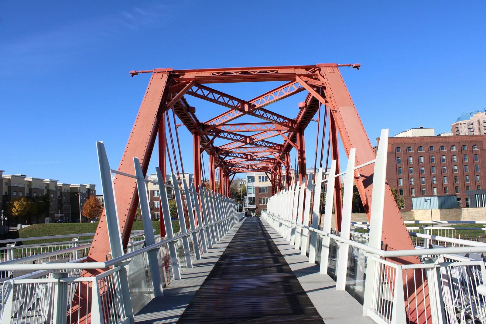 Looking west into west truss span (span #4)